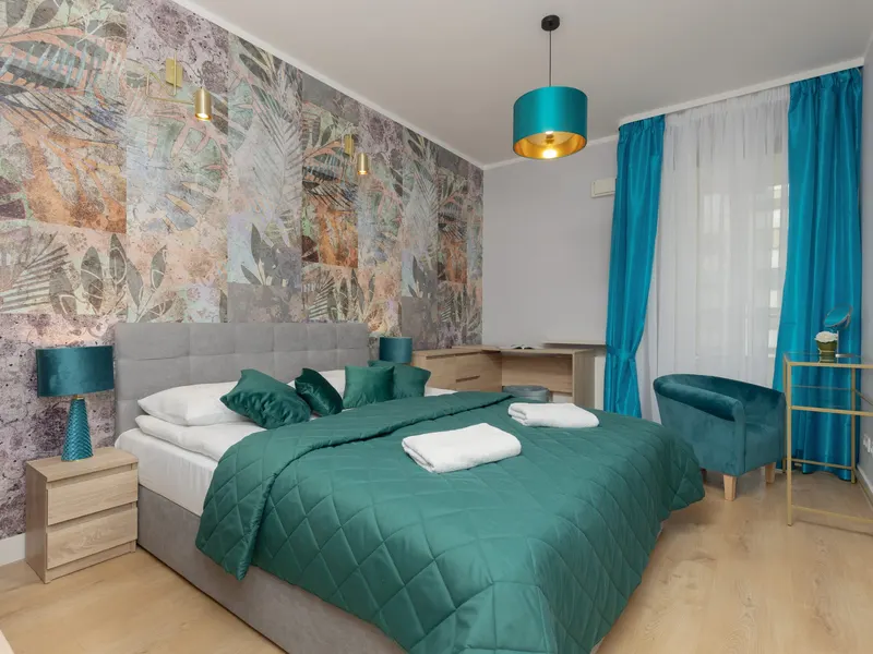 Stylowy Apartament z Balkonem | Parking | Blisko Metra – zdjęcie 1