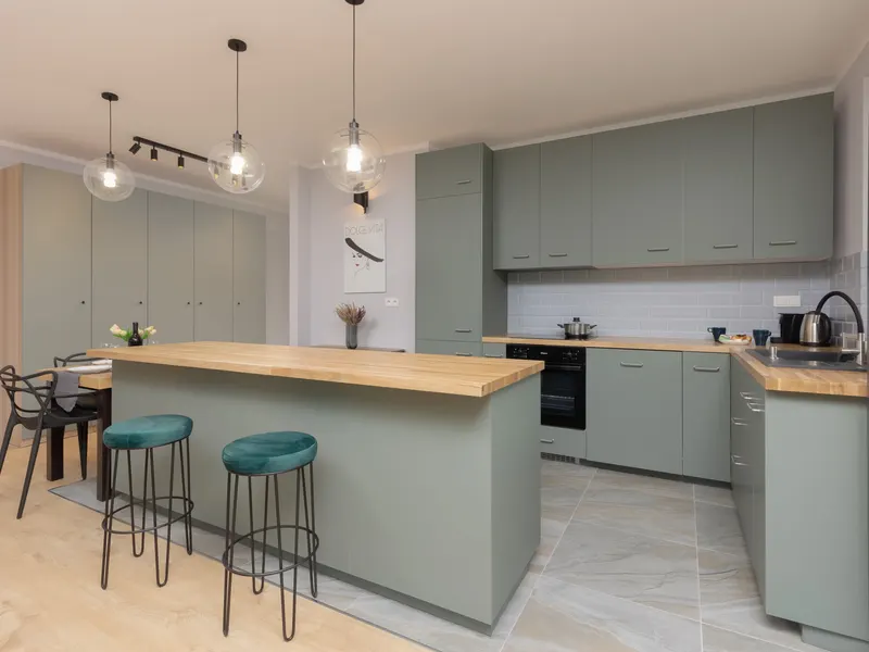 Stylowy Apartament z Balkonem | Parking | Blisko Metra – zdjęcie 3