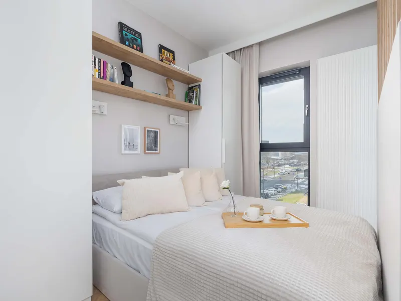 Modernes Studio im Zentrum | Balkon und Kino im Gebäude – Foto 2