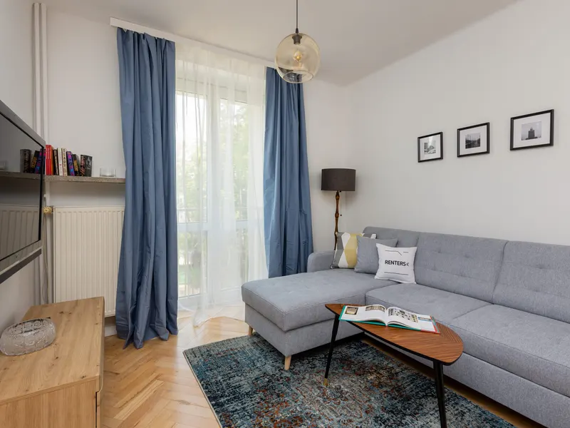 Comfortable Apartment in Downtown | A place to work – photo 1
