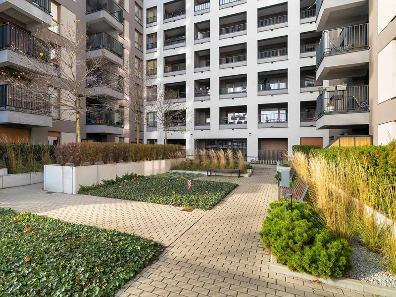 Elegancki Apartament | Parking, Ogródek i Wanna – zdjęcie 5