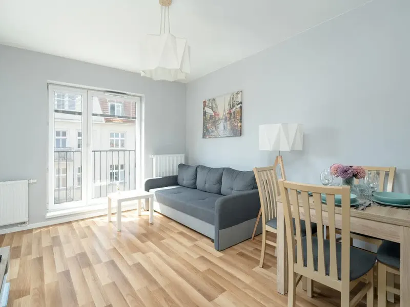 Elegant Apartment in the Center | Parking and Balcony – photo 1