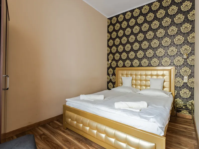 Elegant Studio | Close to MTP and Main Railway Station – photo 1