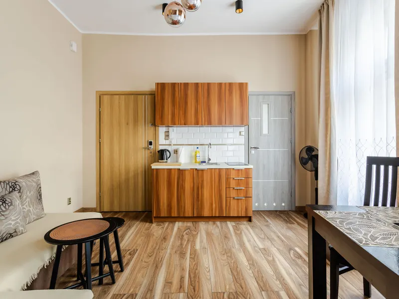 Elegant Studio | Close to MTP and Main Railway Station – photo 4