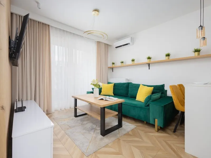 Modern Apartment in Ursus | Balcony | Underground Garage – photo 1