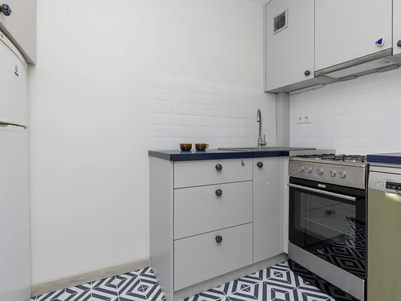 Cozy Apartment in Wola | Air Conditioning and Workspace – photo 4