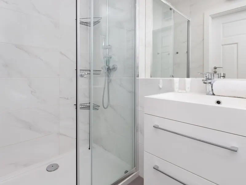 Przestronny Apartament na 9. Piętrze | Parking | Blisko Plaży – zdjęcie 5
