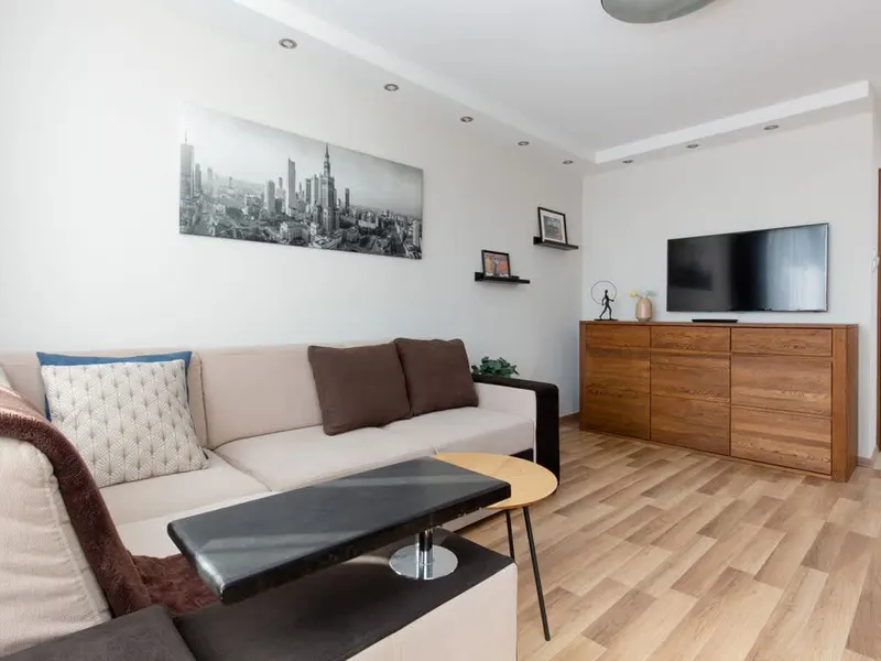 Apartament na Saskiej Kępie | Dwie Sypialnie | Balkon – zdjęcie 1