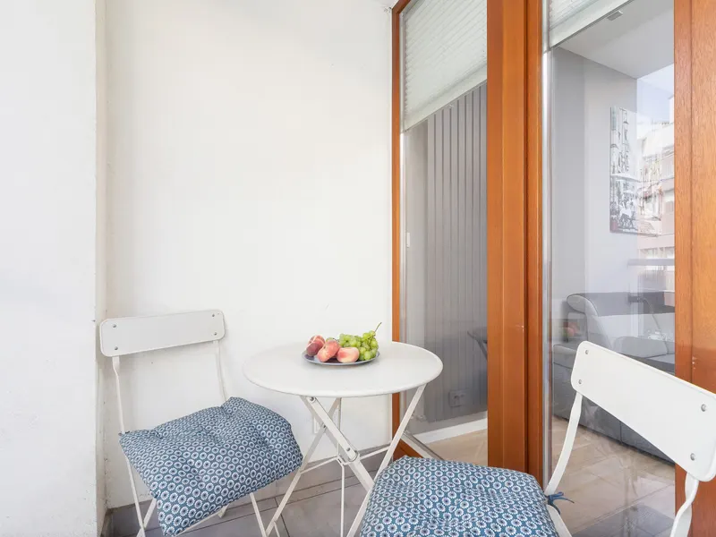 Klimatyczne Studio w Sercu Kazimierza | Balkon – zdjęcie 4