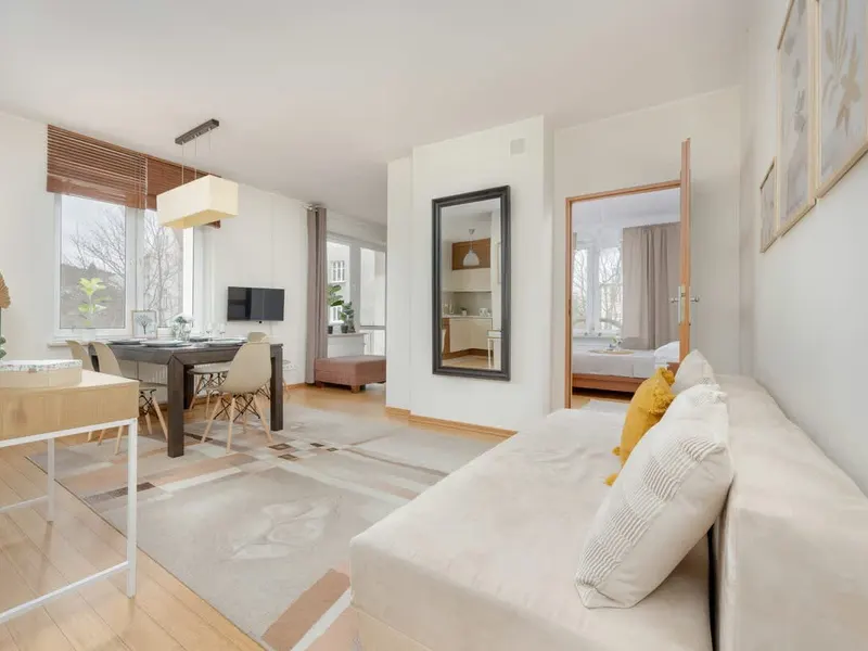 Sonniges Familien-Appartement | In der Nähe der Sehenswürdigkeiten von Sopot | Balkon – Foto 1