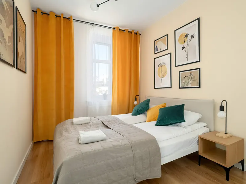 Apartament z Klimatyzacją | Dwie Sypialnie i Miejsce do Pracy – zdjęcie 2