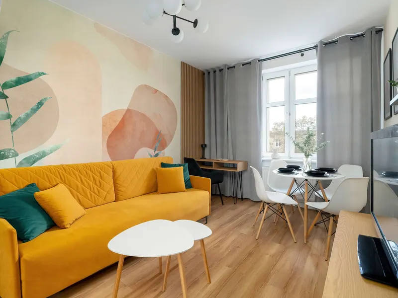 Apartament z Klimatyzacją | Dwie Sypialnie i Miejsce do Pracy – zdjęcie 1