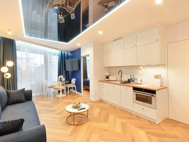 Komfortowy Apartament z Balkonem | 160 m do Plaży – zdjęcie 3