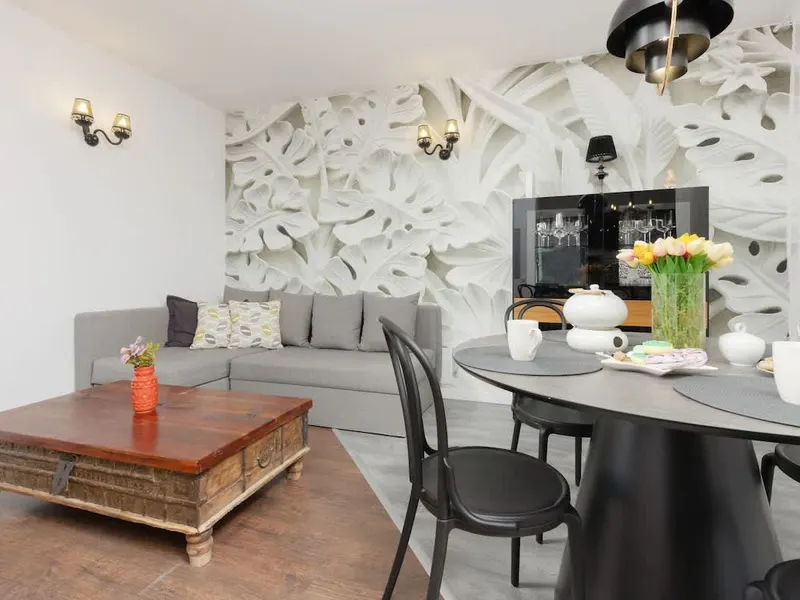 Bright Apartment for Two | Balcony | Near Wilanow Palace – photo 1