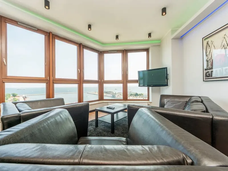 Elegant Apartment with Sea View | Parking – photo 5