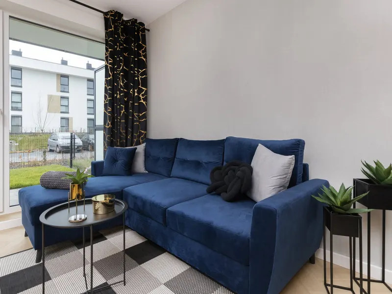Modernes Apartment | Balkon und Privatparkplatz – Foto 1