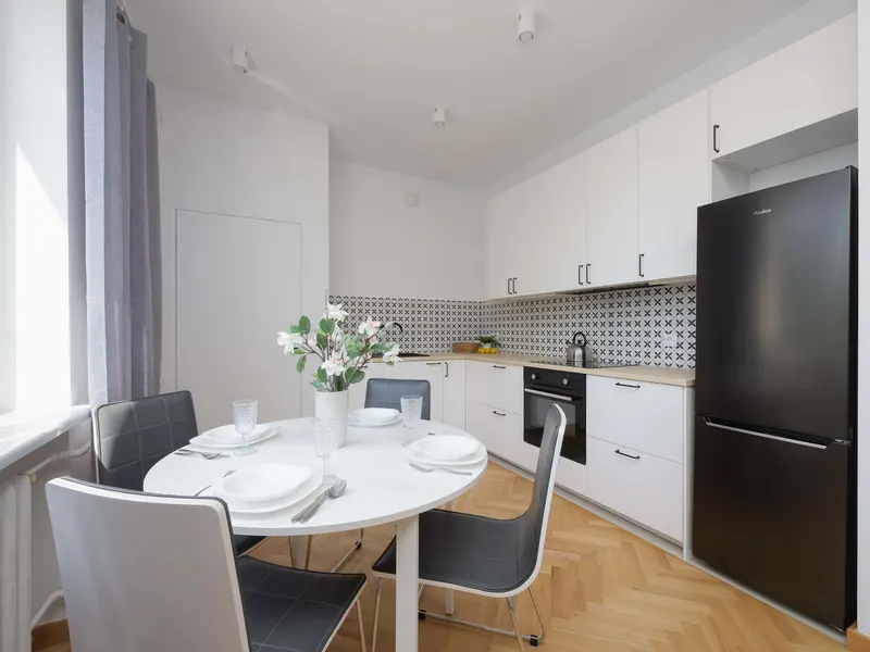 Stylish Apartment with a Balcony | Close to the Park in Mokotow. – photo 5