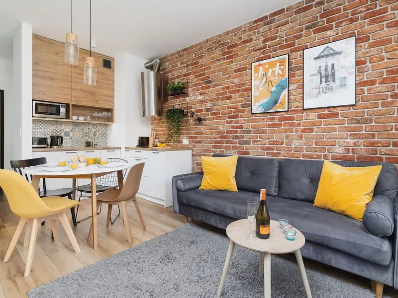 Stilvolles Appartement mit Whirlpool | Parkplatz | Klimaanlage – Foto 1