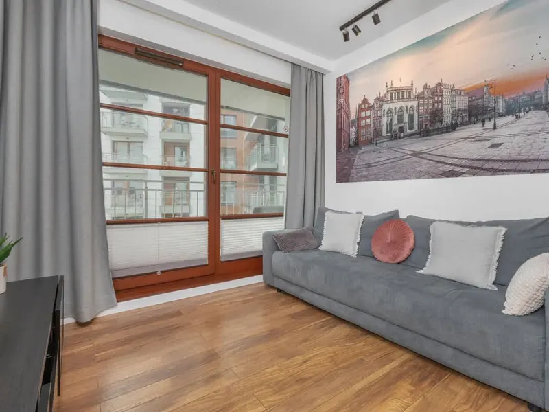 Klimatyzowany Apartament | 2 Sypialnie, Balkon, Parking – zdjęcie 1
