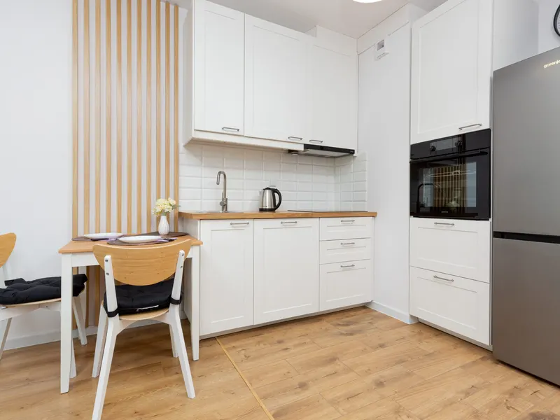 Modern Apartment in Wola | Parking and Balcony – photo 4