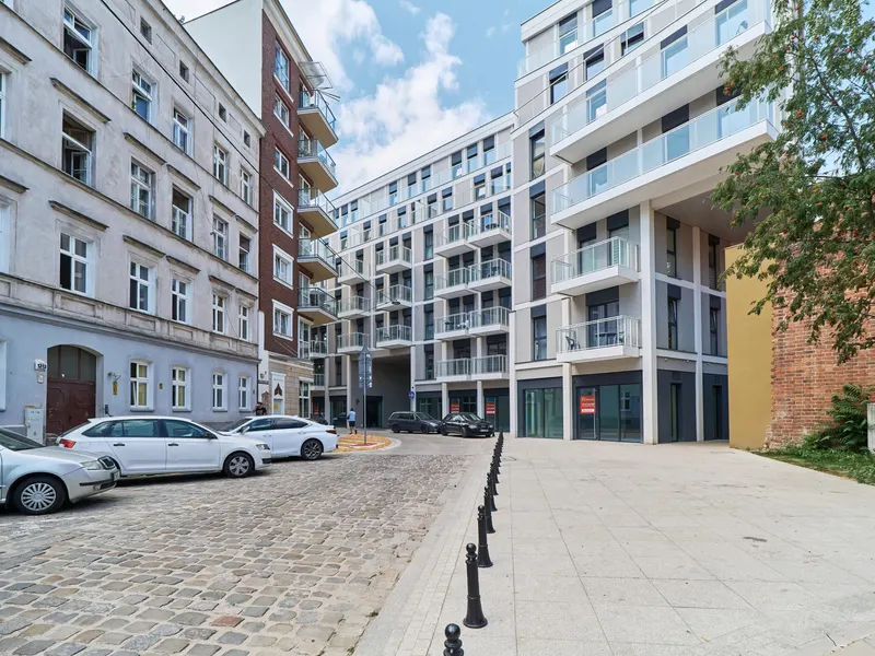 Przestronny Apartament we Wrocławiu | Parking | 2 Balkony – zdjęcie 4