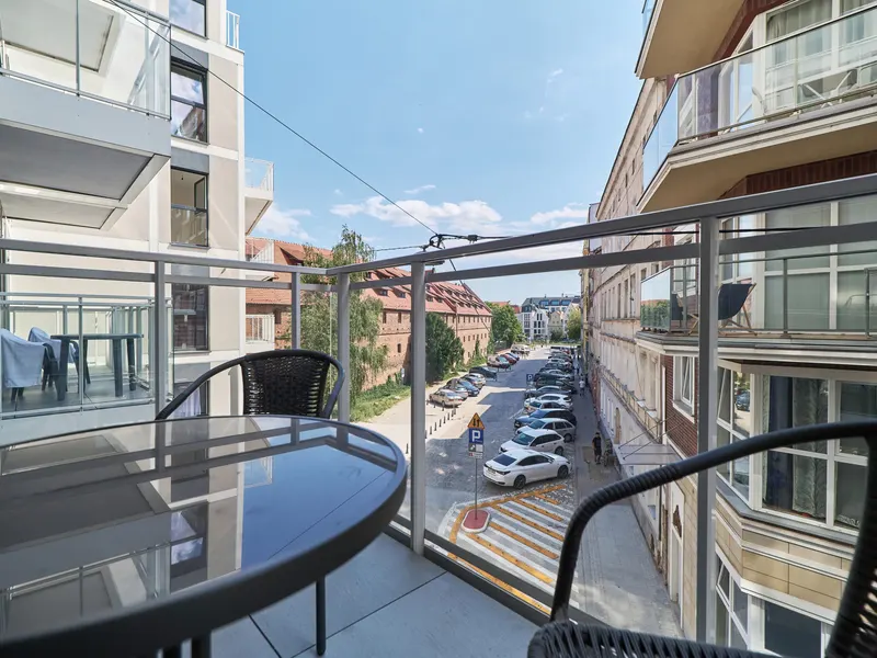 Przestronny Apartament we Wrocławiu | Parking | 2 Balkony – zdjęcie 3