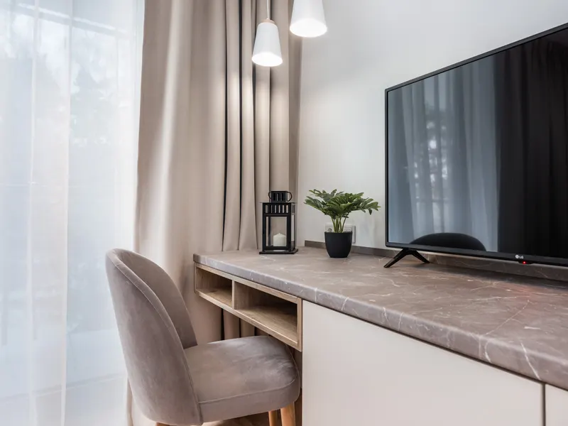 Air-conditioned Studio | Access to the Gym and a Balcony – photo 2