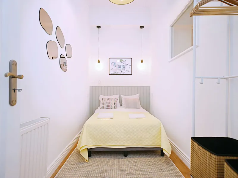Przestronny Apartament z 3 Sypialniami | Blisko Stacji Kolejowej – zdjęcie 4
