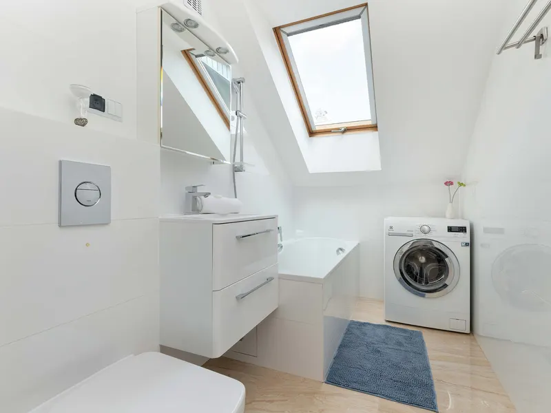 Helle Wohnung in ruhiger Lage | Balkon – Foto 5