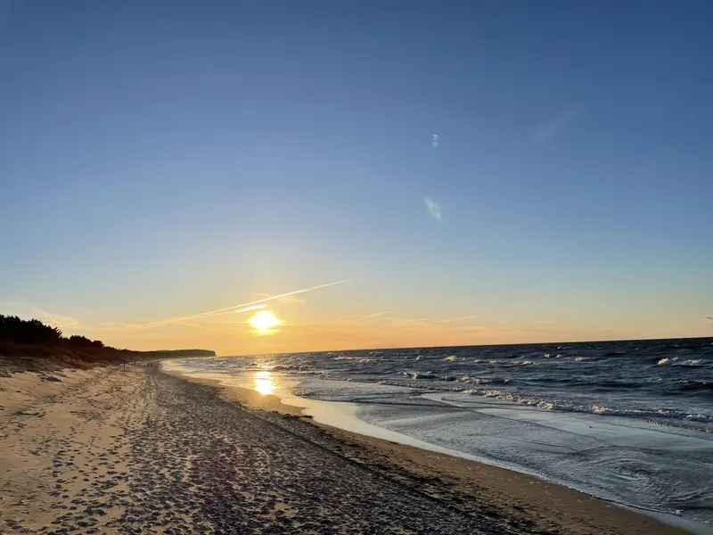 Apartament z Tarasem i Ogrodem | Parking, Blisko Plaży – zdjęcie 4