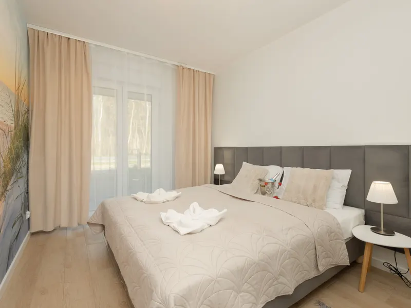Apartament z Tarasem i Ogrodem | Parking, Blisko Plaży – zdjęcie 1