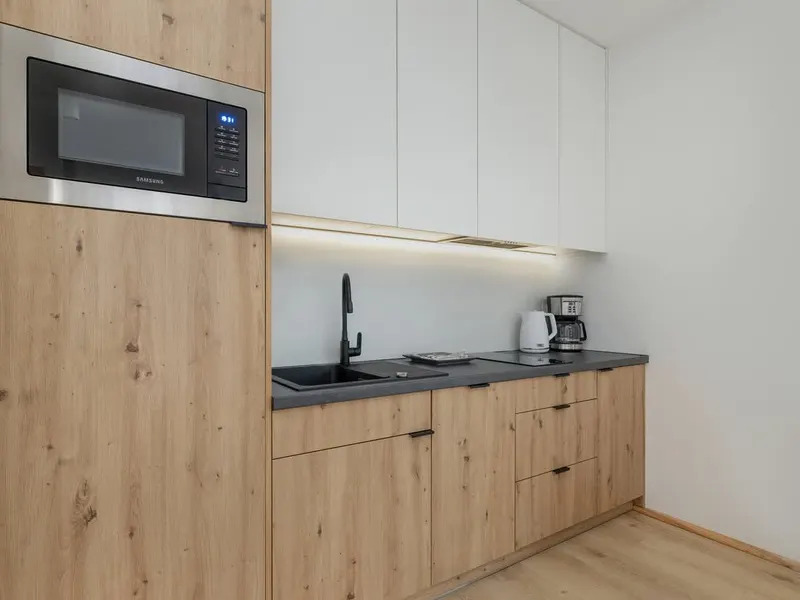 Przytulny Apartament z Balkonem | Parking – zdjęcie 4