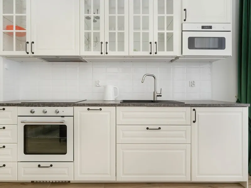 Stylowy Apartament dla 4 Osób | Balkon i Miejsce do Pracy – zdjęcie 4