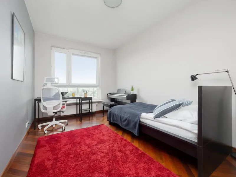 Stylish Apartment with Two Balconies | Parking – photo 2