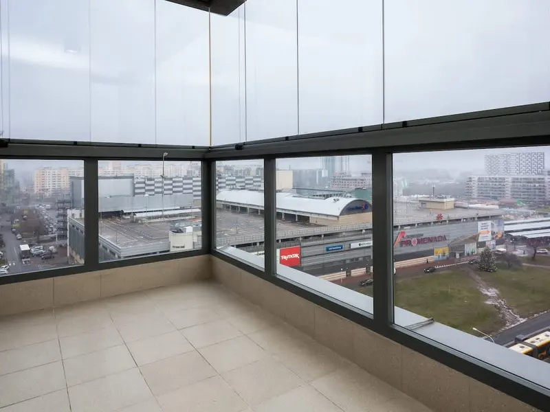 Stylish Apartment | Balcony with City View – photo 5