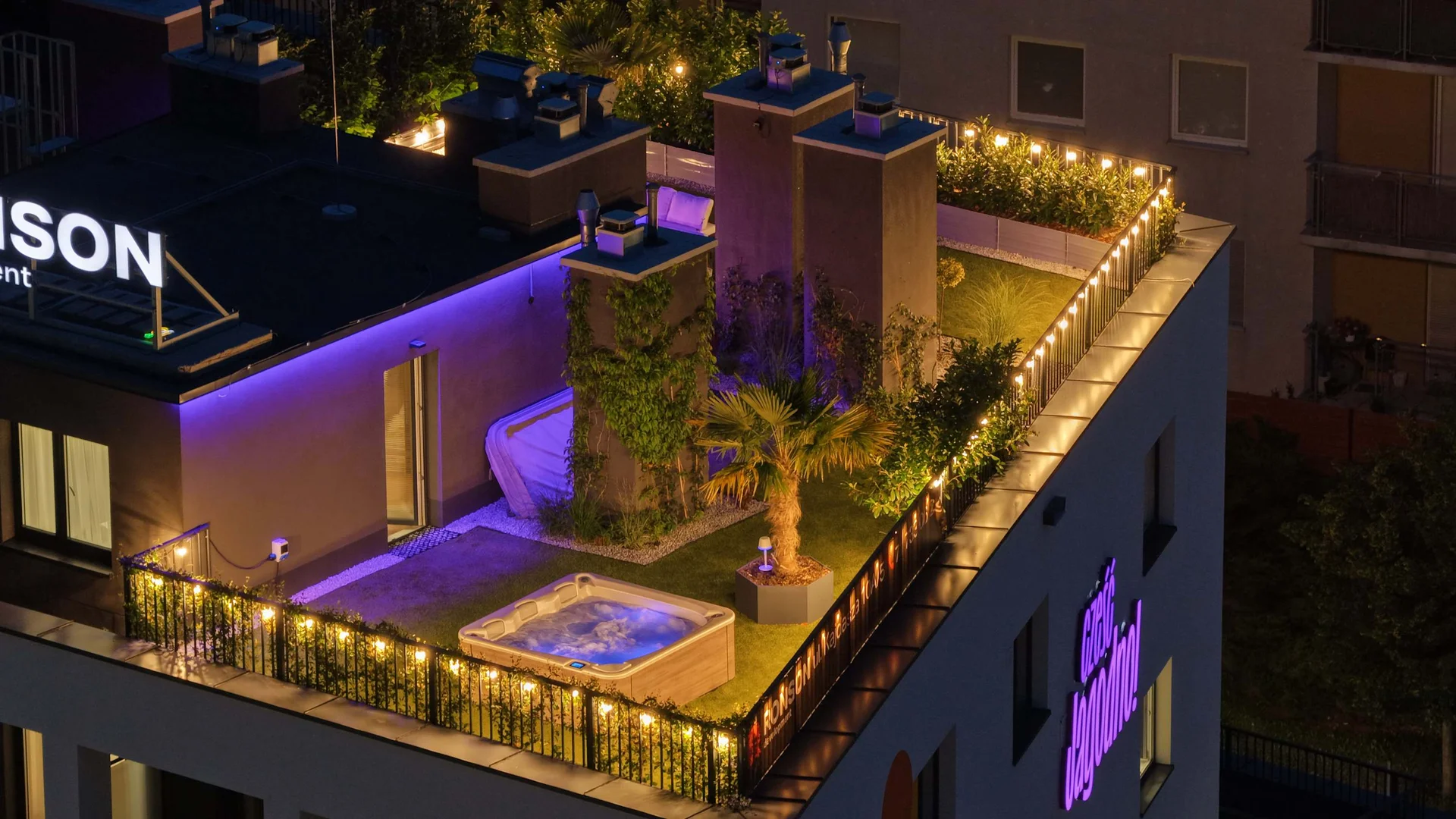 Impressive property building in the attractive location.