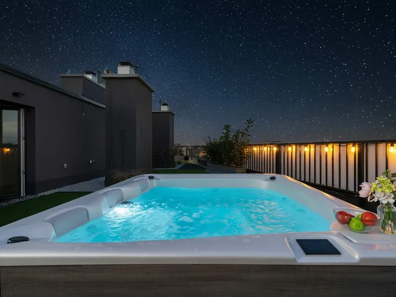 Elegancki Apartament z Jacuzzi | Taras i Prywatny Parking – zdjęcie 5