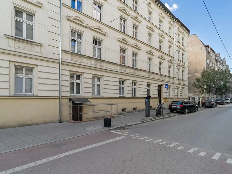 Stylowy Apartament w Centrum | Pralka i Smart TV – zdjęcie 4