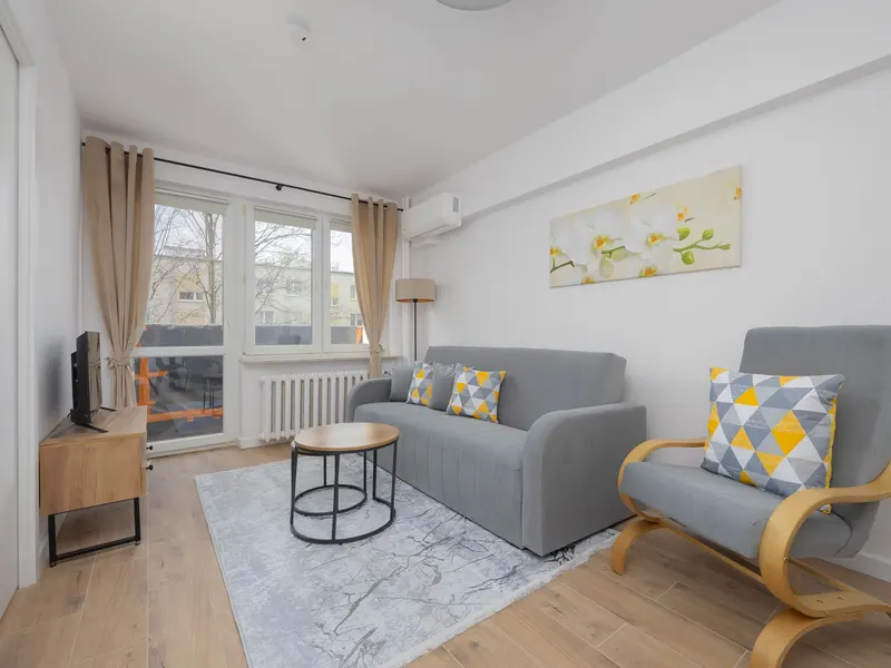 Spacious Apartment for 5 Persons | Balcony | Workspace – photo 4