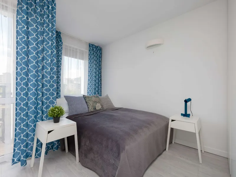 Bright Apartment in Downtown | Balcony and 2 Rooms – photo 2