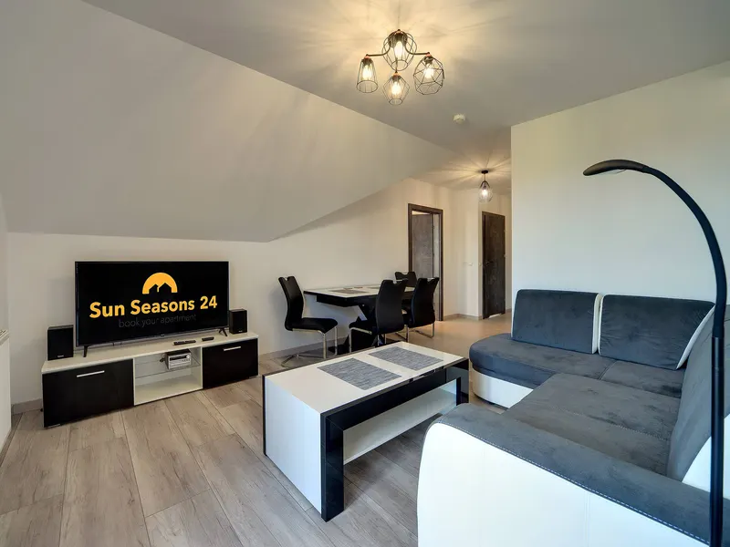 Tasteful Apartment in the Mountains | Balcony and Underground Parking – photo 5