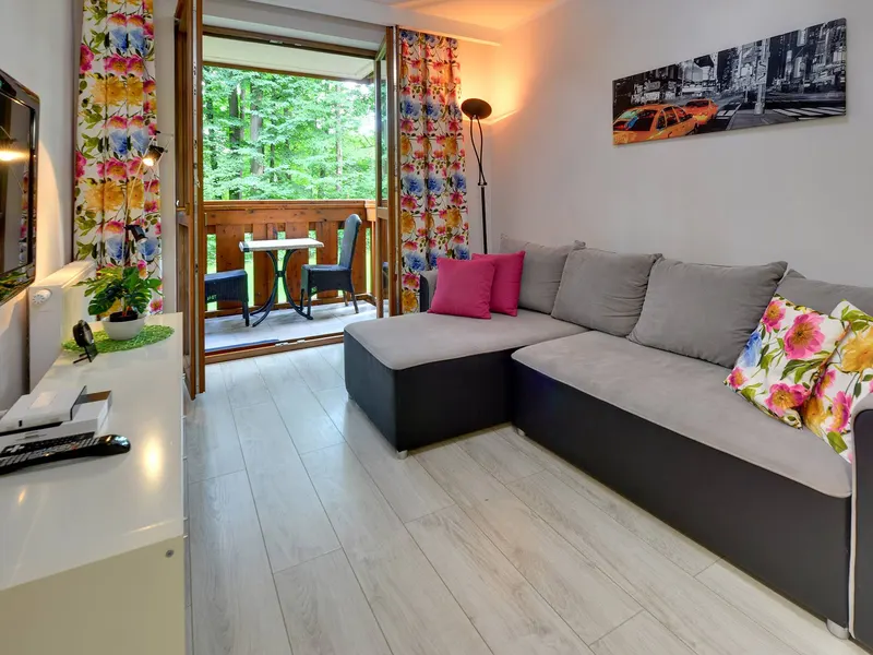Moderne Wohnung | Parkplatz | Balkon – Foto 1