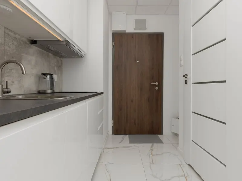 Air-conditioned Studio in Wola | Parking in the Garage – photo 3