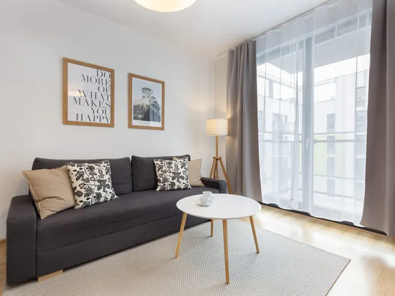 Moderne Wohnung in Wola | Parkplatz und Balkon – Foto 1