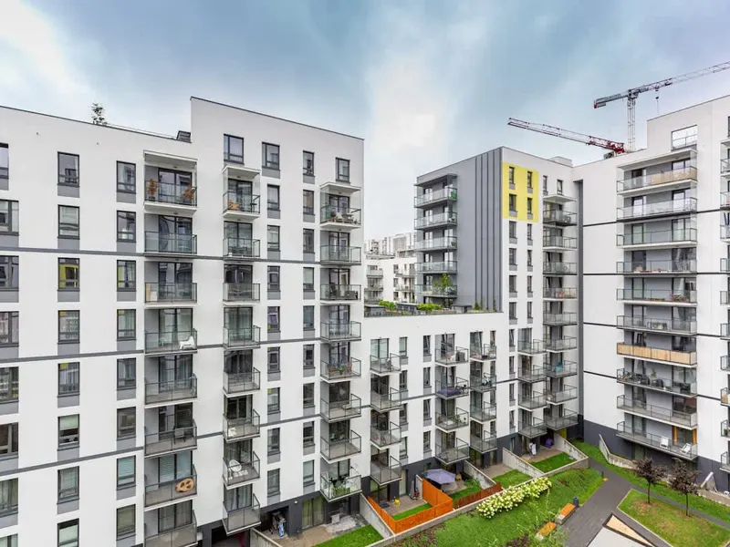 Moderne Wohnung in Wola | Parkplatz und Balkon – Foto 5