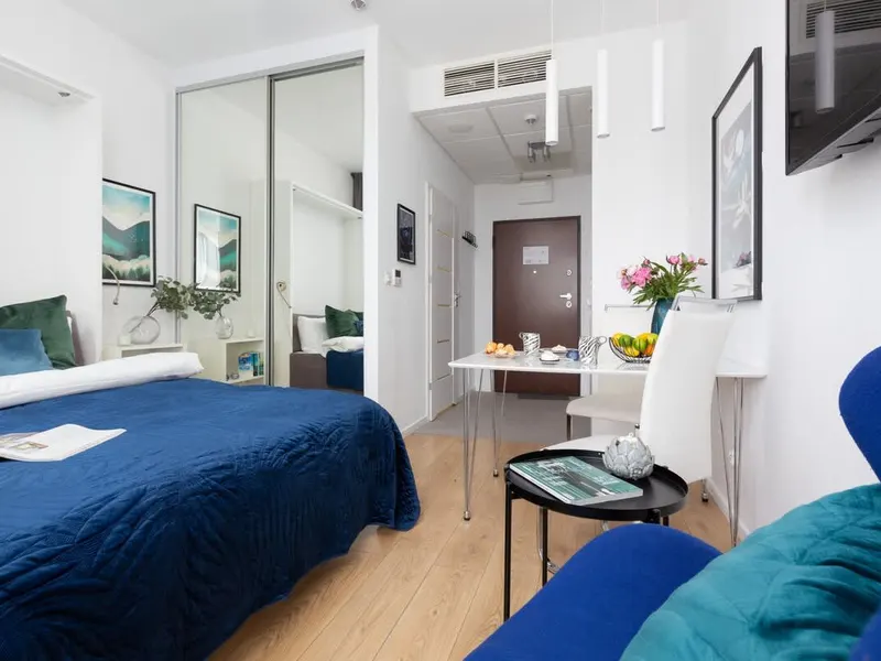 Stylish Studio with Balcony | Air Conditioning | Close to the Station – photo 2