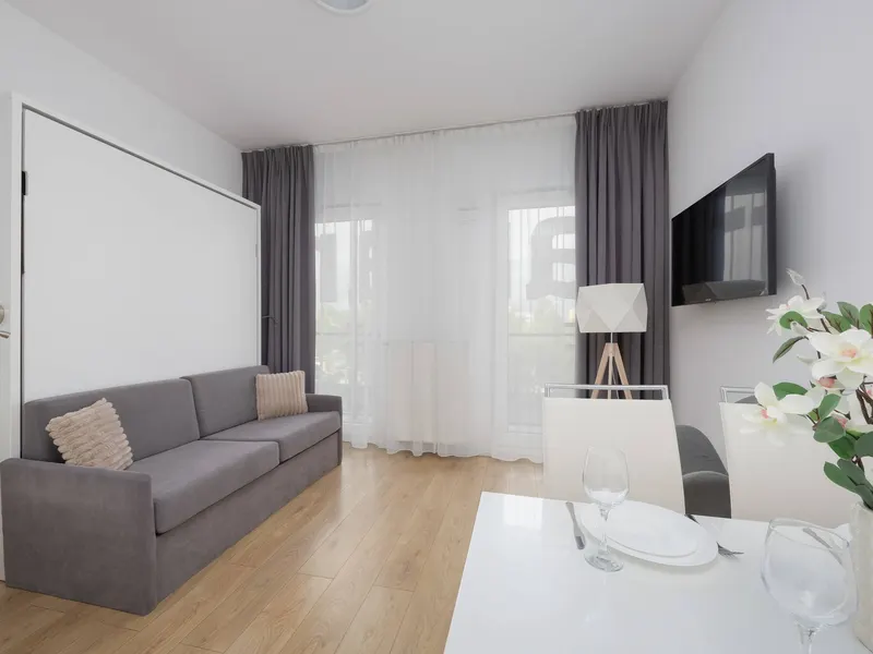 Stylowe Studio z Balkonem | Klimatyzacja | Dobra Komunikacja – zdjęcie 1