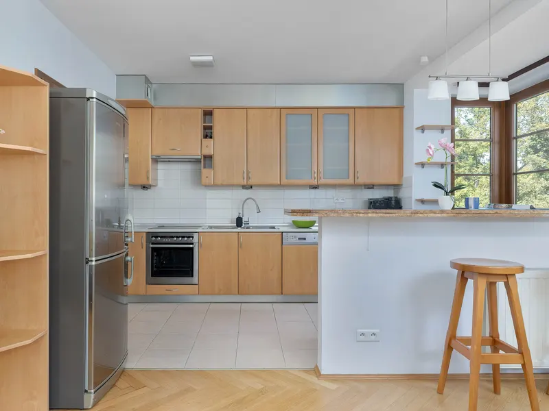 Przestronny Apartament | 2 Sypialnie, Balkon, Parking – zdjęcie 3