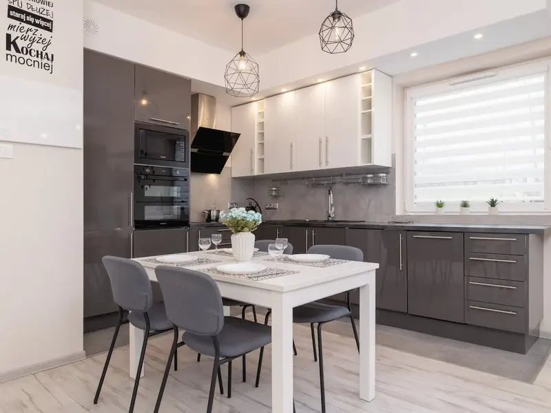 Komfortable Wohnung | Garten und Parkplatz in Garage – Foto 4
