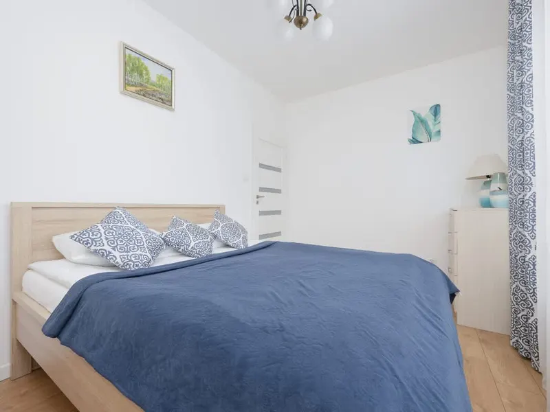 Spacious Apartment | Air Conditioning | Balcony | Workspace – photo 2